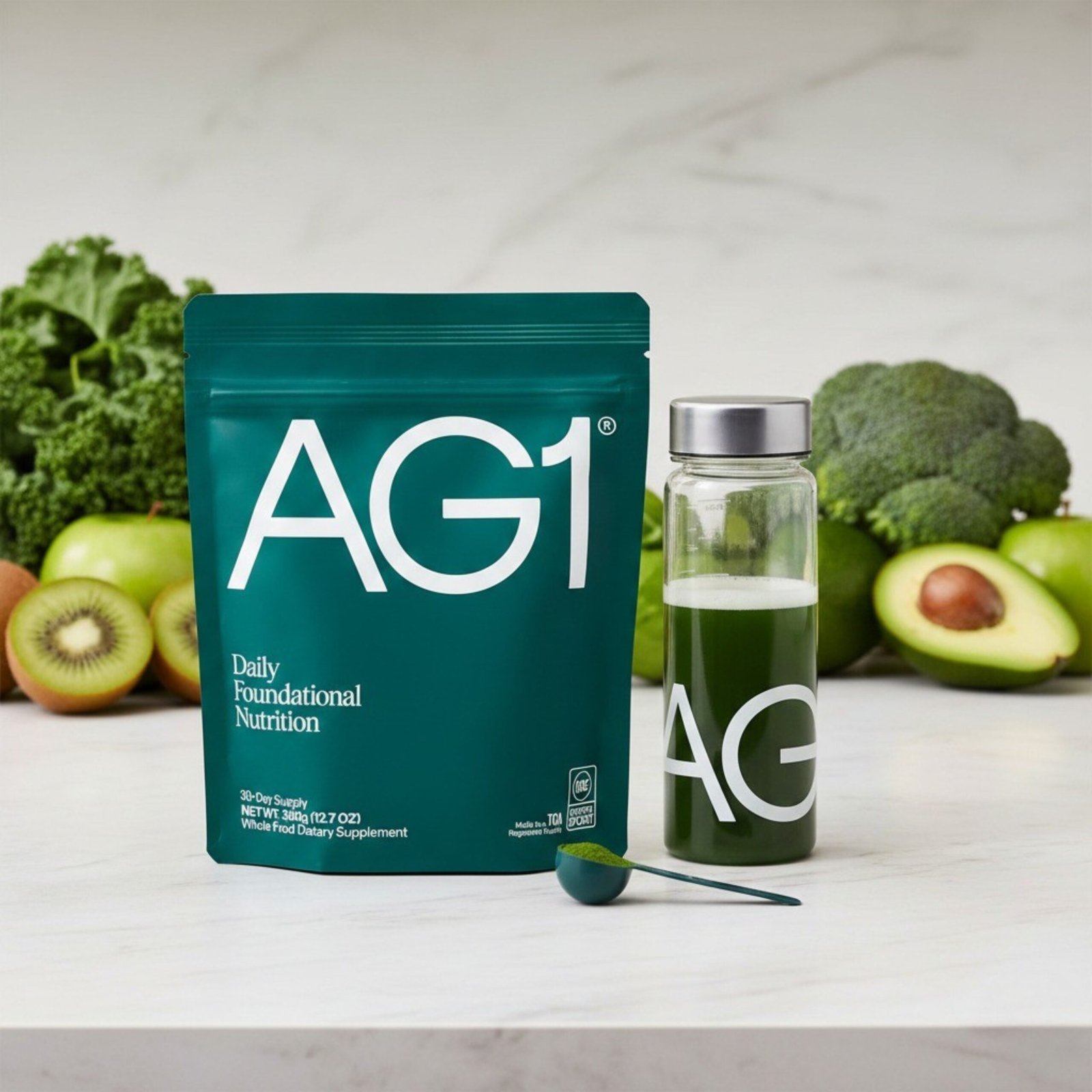 AG1 Greens Powder Supplement | Improve Gut Health | Multivitamin, Probiotic, Gluten Free, Vegan and Keto Friendly | 75 Vitamins (Athletic Greens) – 1 Pack, Classic Formula (30 Servings)